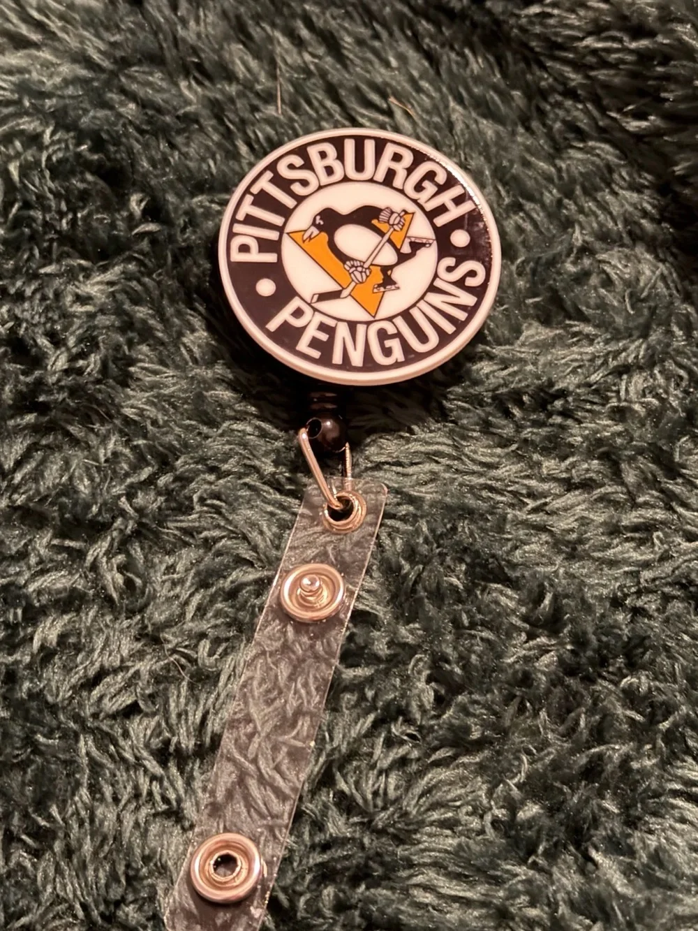 Pittsburgh Penguins Black & Yellow Badge Reel ID Holder